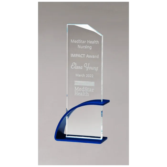 3 7/8" x 10 1/8" x 1/2" Thick Glass Award, Arched Base with Matte Metallic Finish